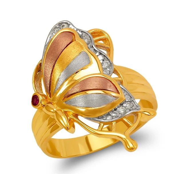 NEW 14K TRICOLOR GOLD LADIES BUTTERFLY RING: NEW 14K TRICOLOR GOLD LADIES BUTTERFLY RING LADIES BUTTERFLY RING NEW 14K TRICOLOR GOLD SIZE Apx: 16x24mm Apx. WEIGHT: 4.1g