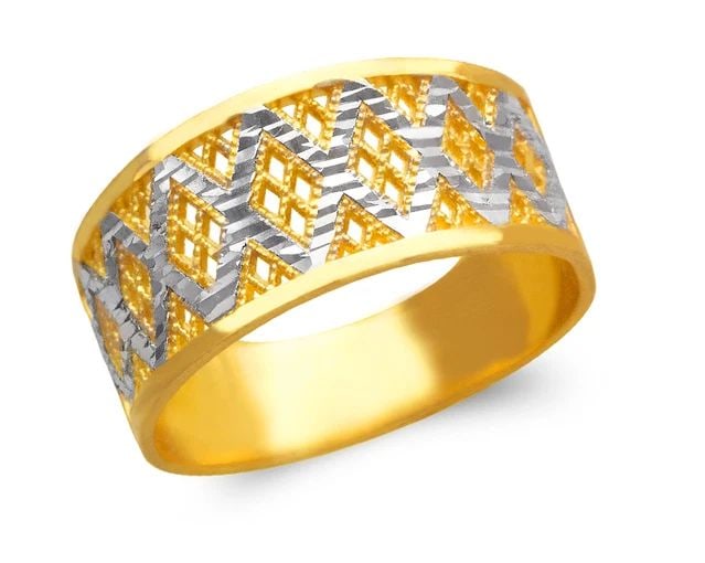 NEW 14K TWO TONE GOLD LADIES FILIGREE RING: NEW 14K TWO TONE GOLD LADIES FILIGREE RING LADIES FILIGREE RING NEW 14K TWO TONE GOLD Apx. WIDTH: 10mm Apx. WEIGHT: 4.0g