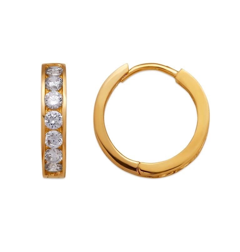 NEW 14K YELLOW GOLD 18MM HUGGIE EARRINGS: NEW 14K YELLOW GOLD 18MM HUGGIE EARRINGS 18MM HUGGIE EARRINGS NEW 14K YELLOW GOLD Width: Approx. 18mm Apx WEIGHT: 4g