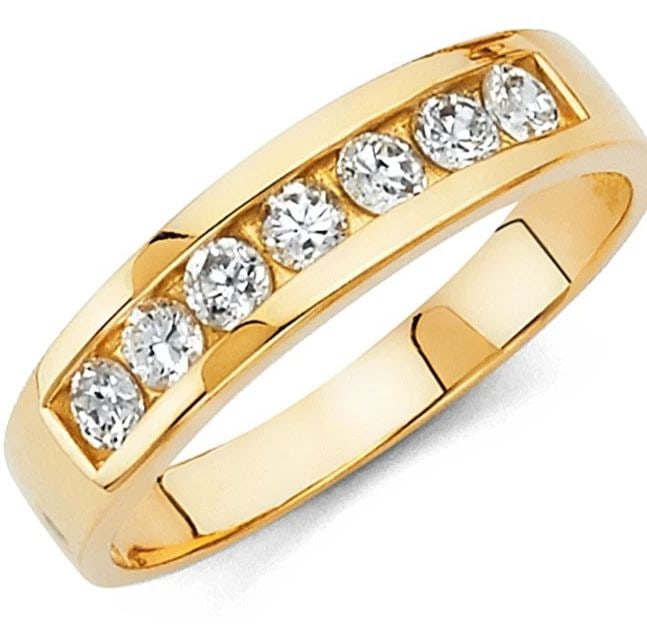 NEW 14K YELLOW GOLD MEN'S WEDDING BAND - SIZE 10: NEW 14K YELLOW GOLD MEN'S WEDDING BAND MEN'S WEDDING BAND NEW 14K YELLOW GOLD WIDTH: 5 mm Apx. WEIGHT: 3.28 g