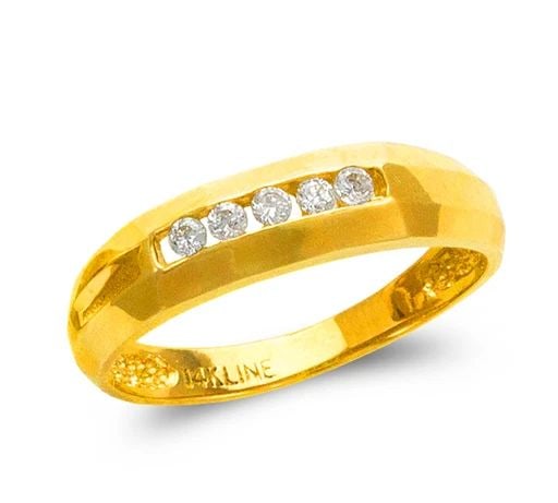 NEW 14K YELLOW GOLD MEN'S COUPLE RING: NEW 14K YELLOW GOLD MEN'S COUPLE RING MEN'S COUPLE RING NEW 14K YELLOW GOLD SIZE Apx: 5.5mm Apx WEIGHT: 3.2g