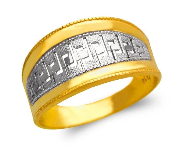 NEW 14K TWO TONE GOLD LADIES DECORATIVE FILIGREE RING: NEW 14K TWO TONE GOLD LADIES DECORATIVE FILIGREE RING LADIES DECORATIVE FILIGREE RING NEW 14K TWO TONE GOLD Apx. WIDTH: 11mm Apx. WEIGHT: 2.6g