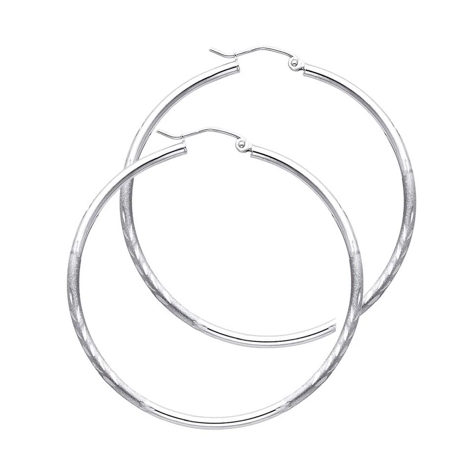 NEW 14K WHITE GOLD 2MM BUDDED DC ROUND TUBE HOOP EARRINGS (35MM): NEW 14K WHITE GOLD 2MM BUDDED DC ROUND TUBE HOOP EARRINGS (35MM) 2MM BUDDED DC ROUND TUBE HOOP EARRINGS (35MM) NEW 14K WHITE GOLD Height : 30 mm Width : 30 mm Weight : 1.7g