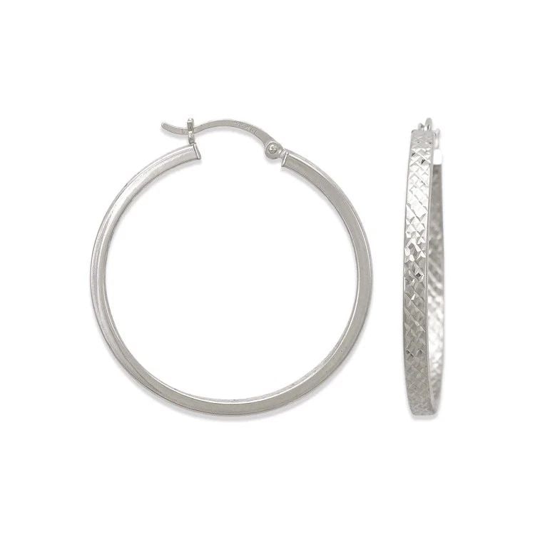 NEW 14K WHITE GOLD 3MM SQUARE TWIST TUBE HOOP EARRINGS: NEW 14K WHITE GOLD 3MM SQUARE TWIST TUBE HOOP EARRINGS 3MM SQUARE TWIST TUBE HOOP EARRINGS NEW 14K WHITE GOLD Width: Approx. 3mm Apx WEIGHT: 2.2g