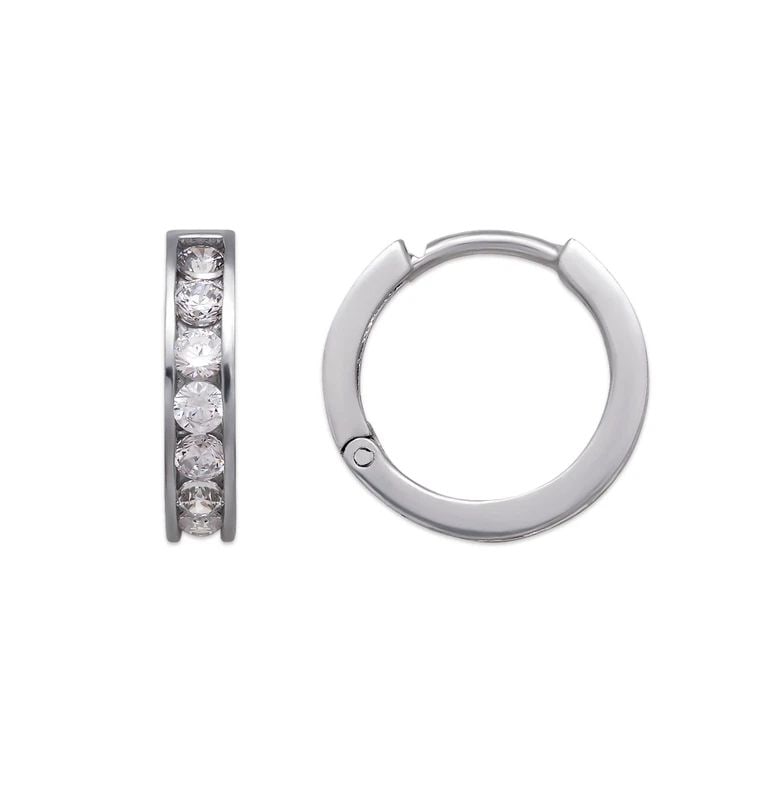 NEW 14K WHITE GOLD 13MM HUGGIE EARRINGS: NEW 14K WHITE GOLD 13MM HUGGIE EARRINGS 13MM HUGGIE EARRINGS NEW 14K WHITE GOLD Width: Approx. 13mm Apx WEIGHT: 2.1g