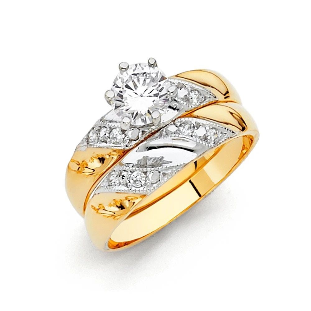 NEW 14K TWO TONE GOLD LADIES WEDDING BAND- SIZE 7: NEW 14K TWO TONE GOLD LADIES WEDDING BAND LADIES WEDDING BAND NEW 14K TWO TONE GOLD WIDTH: 4 mm Average Apx. WEIGHT: 2g