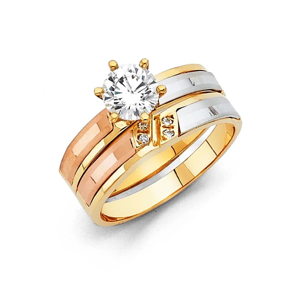 NEW 14K TRI COLOR GOLD LADIES WEDDING BAND -SIZE 7: NEW 14K TRI COLOR GOLD LADIES WEDDING BAND LADIES WEDDING BAND NEW 14K TRI COLOR GOLD WIDTH: 3 mm Average Apx. WEIGHT: 2g