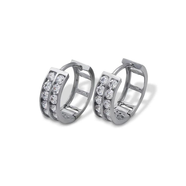 NEW 14K WHITE GOLD 12MM HUGGIE EARRINGS: NEW 14K WHITE GOLD 12MM HUGGIE EARRINGS 12MM HUGGIE EARRINGS NEW 14K WHITE GOLD Width: Approx. 12mm Apx WEIGHT: 2g