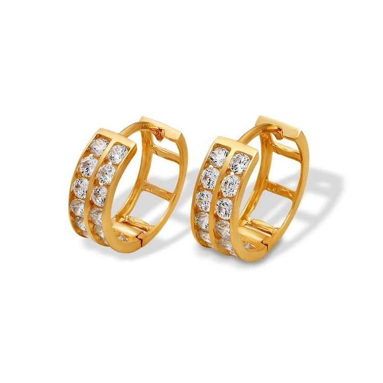 NEW 14K YELLOW GOLD 12MM HUGGIE EARRINGS: NEW 14K YELLOW GOLD 12MM HUGGIE EARRINGS 12MM HUGGIE EARRINGS NEW 14K YELLOW GOLD Width: Approx. 12mm Apx WEIGHT: 2g