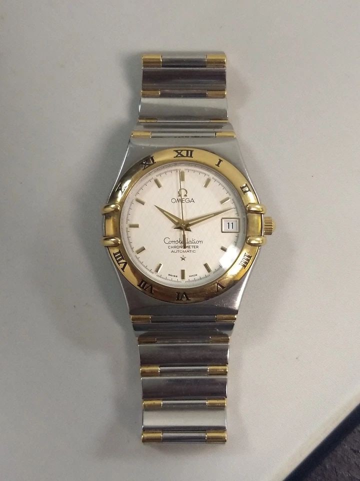 OMEGA CONSTELLATION DATE CHRONOMETER 18K/S. STEEL AUTOMATIC MENS WATCH 1302.30 (1 of 2)
