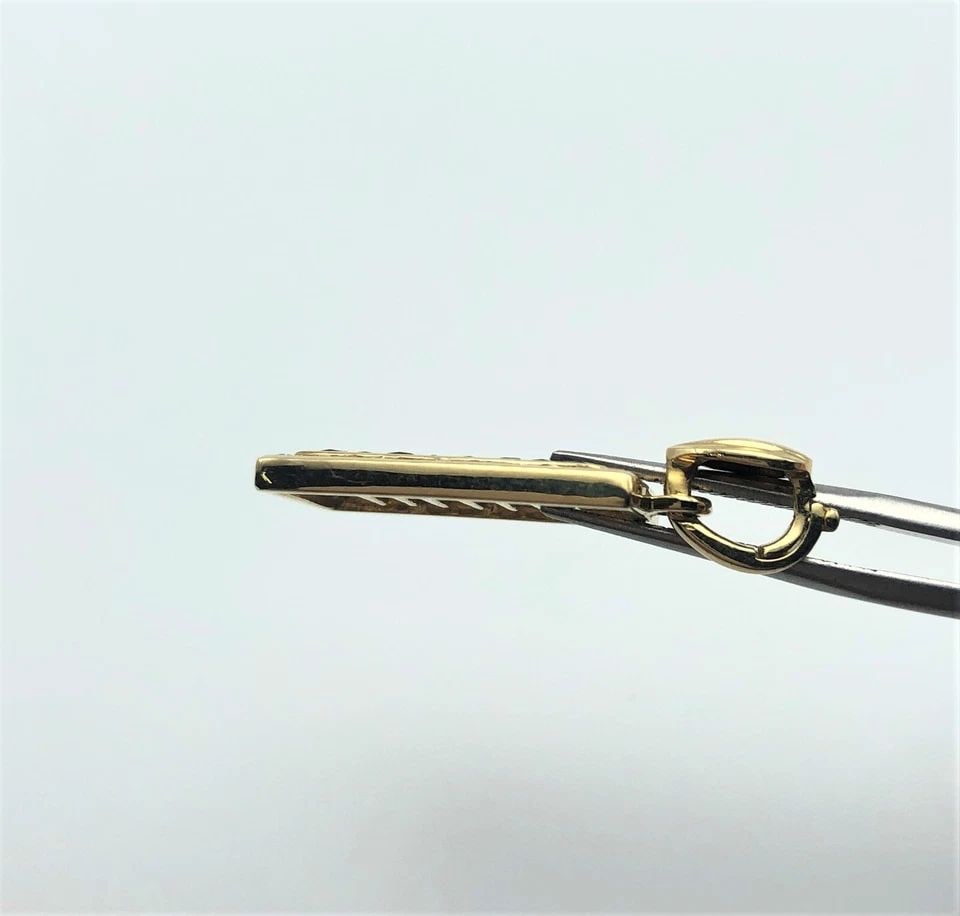 18K GOLD PENDANT, 2.88CTS NATURAL SAPPHIRES, 0.54CTS DIAMONDS ( 4.6 GRAMS ) (1 of 2)