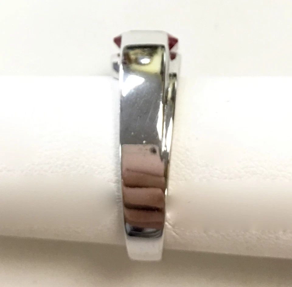14K WHITE GOLD RING WITH LAB CREATED RUBY ( SIZE: 10 ) 11.4 GRAMS (1 of 2)