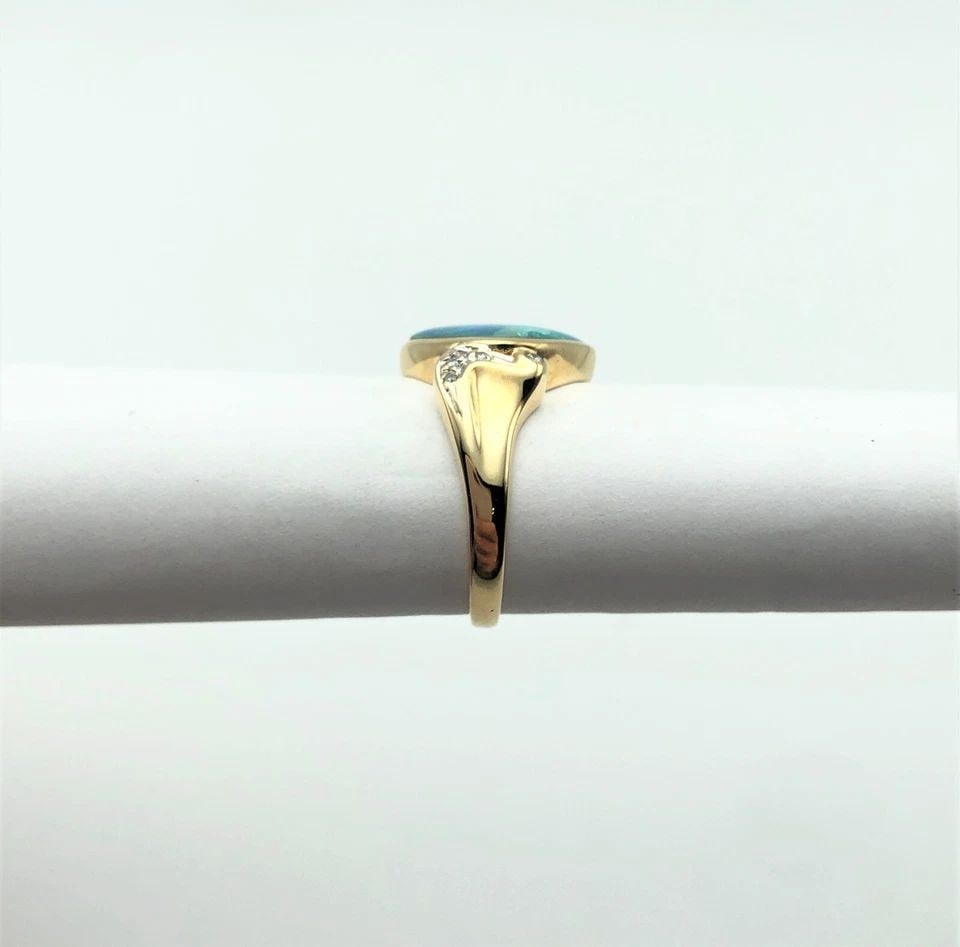 14K GOLD RING WITH NATURAL OPAL AND 0.08CTS DIAMONDS ( SIZE: 7 ) 6.5G: 14K GOLD RING WITH NATURAL OPAL AND 0.08CTS DIAMONDS (SIZE: 7) 14k Gold Ring with Natural Opal and Diamonds You are bidding on a 14k Gold Ring with Natural Opal and Diamonds. The ring has been fully c