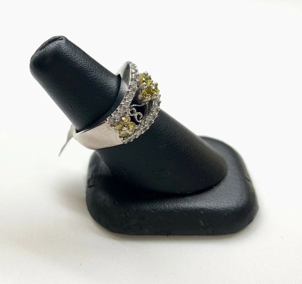 WOMEN'S 14K GOLD RING WITH 1.33CTS WHITE AND YELLOW DIAMONDS 7.6 GRAMS (1 of 2)