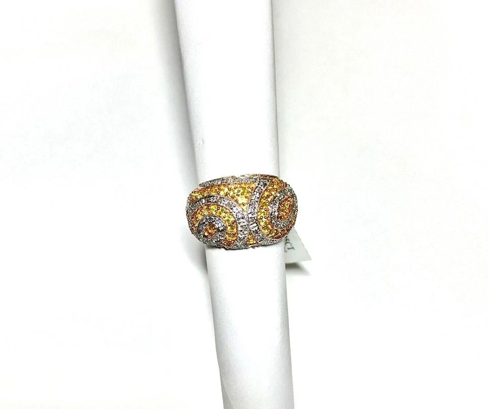 NEW WOMEN'S 14K WHITE GOLD RING WITH YELLOW SAPPHIRES, 0.25CTS DIAMONDS 9.2 GRAM: WOMEN'S 14K WHITE GOLD RING WITH YELLOW SAPPHIRES AND 0.25CTS DIAMONDS Women's 14k White Gold Ring with Yellow Sapphires and 0.25CTS Diamonds You are bidding on a new with tags Women's 14k White Gold 