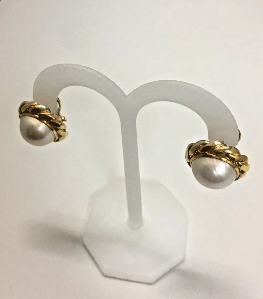 14K YELLOW GOLD MABE PEARL EARRINGS OMEGA BACKS 13.5 GRAM (1 of 2)