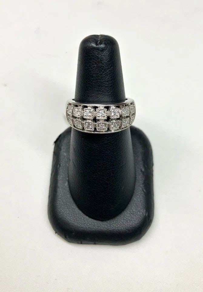 UNISEX 14K WHITE GOLD RING WITH 0.30CT NATURAL DIAMONDS NEW (SIZE 6.5) 7 GRAMS (1 of 2)
