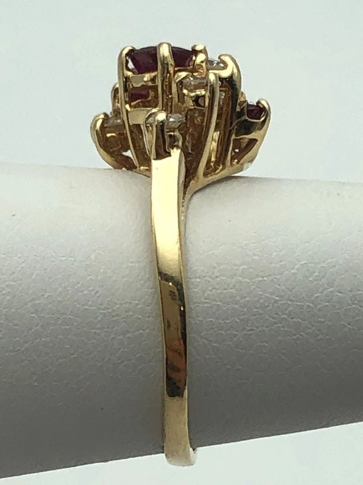 14K GOLD RING, 0.71CTS NATURAL RUBIES, 0.50CTS OF DIAMONDS SIZE: 5.75 3.1G (1 of 2)