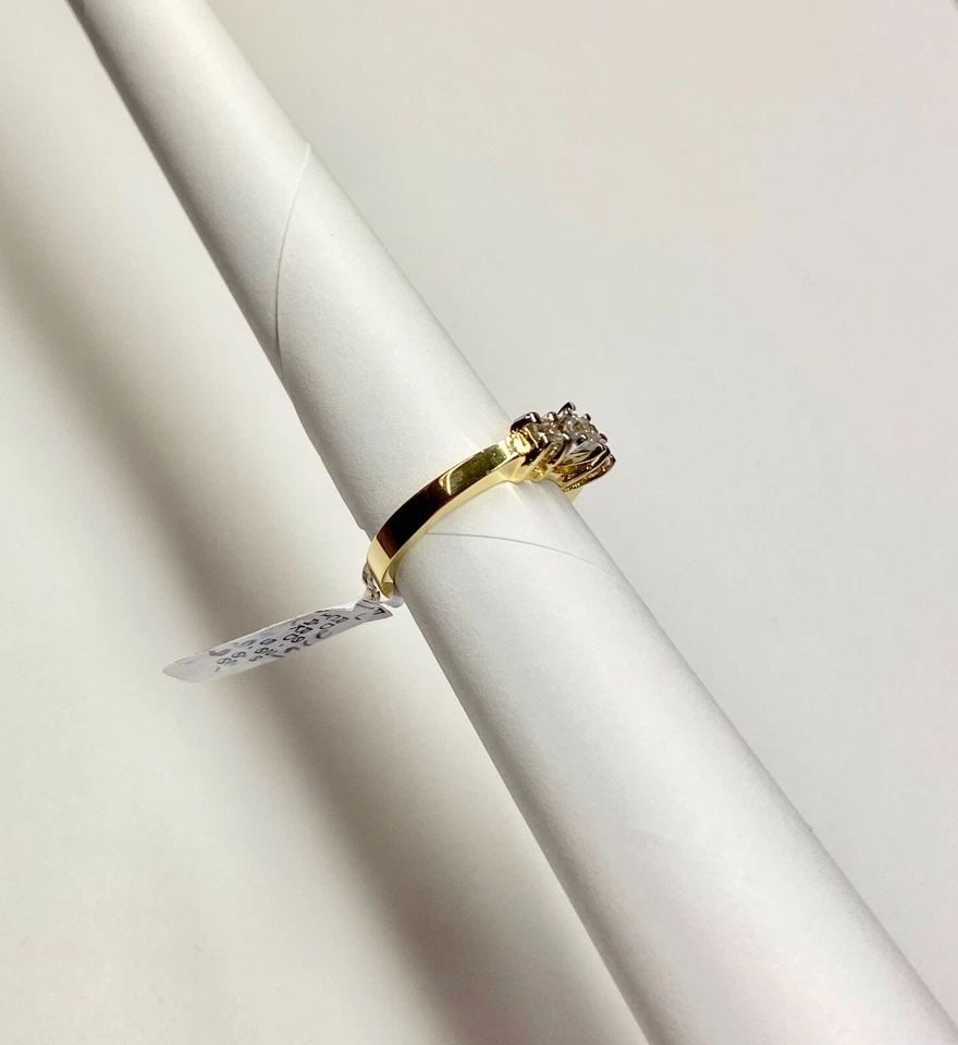 NEW 18K GOLD 3 STONE RING, 0.47CTW DIAMONDS (SIZE 6.5) 5 GRAM (1 of 2)