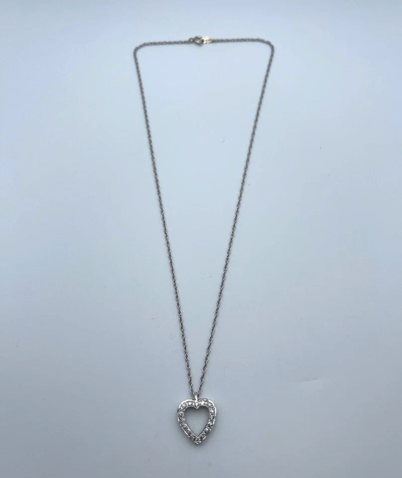 14K WHITE GOLD NECKLACE & HEART PENDANT, 0.56CTS OF DIAMONDS (18 INCH) 4.2 GRAMS (1 of 2)
