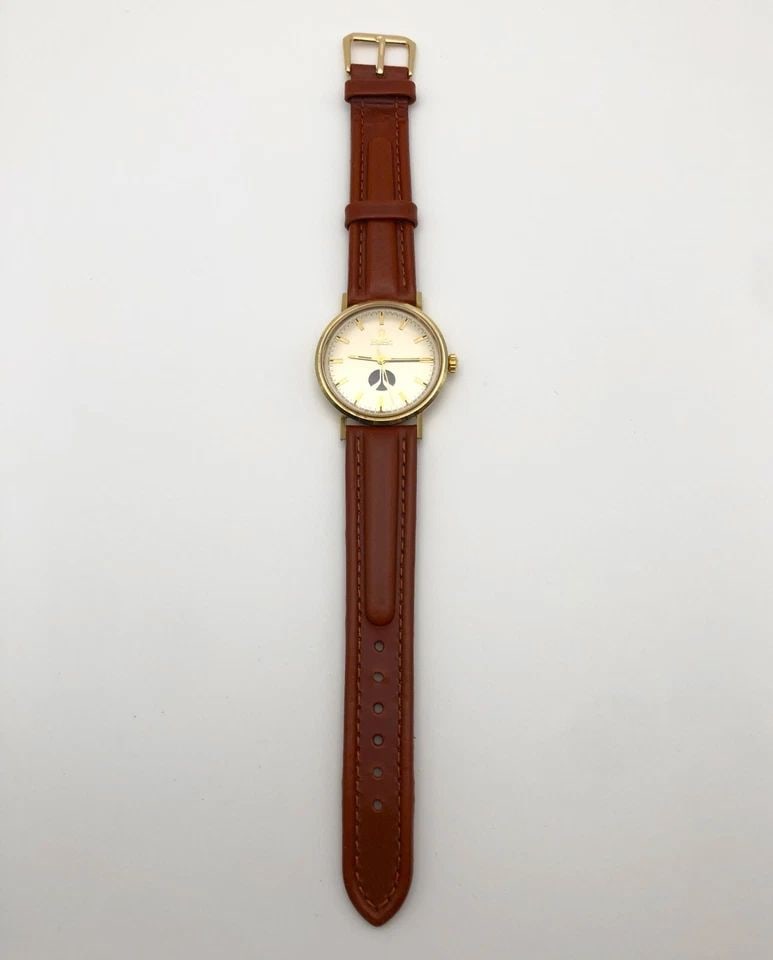 VINTAGE OMEGA 14K GOLD FILLED AUTOMATIC WATCH RETIREMENT ISSUED 1970S 34MM: Vintage 14k gold filled OMEGA Automatic Watch Retirement Issued 1970s You are bidding on a Vintage OMEGA 14k gold filled (not real gold) Automatic Watch Retirement Issued 1970s. The watch has been ful