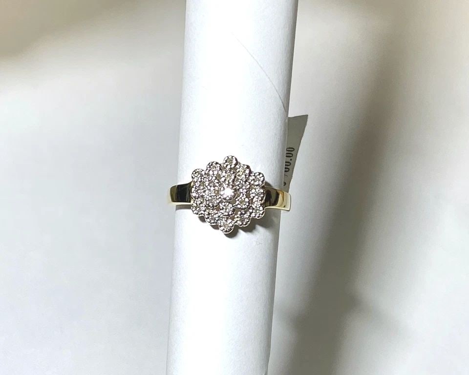 NEW 14K GOLD CLUSTER STYLE RING WITH 0.15CTW DIAMONDS (SIZE: 7.75) 3.8G (1 of 2)