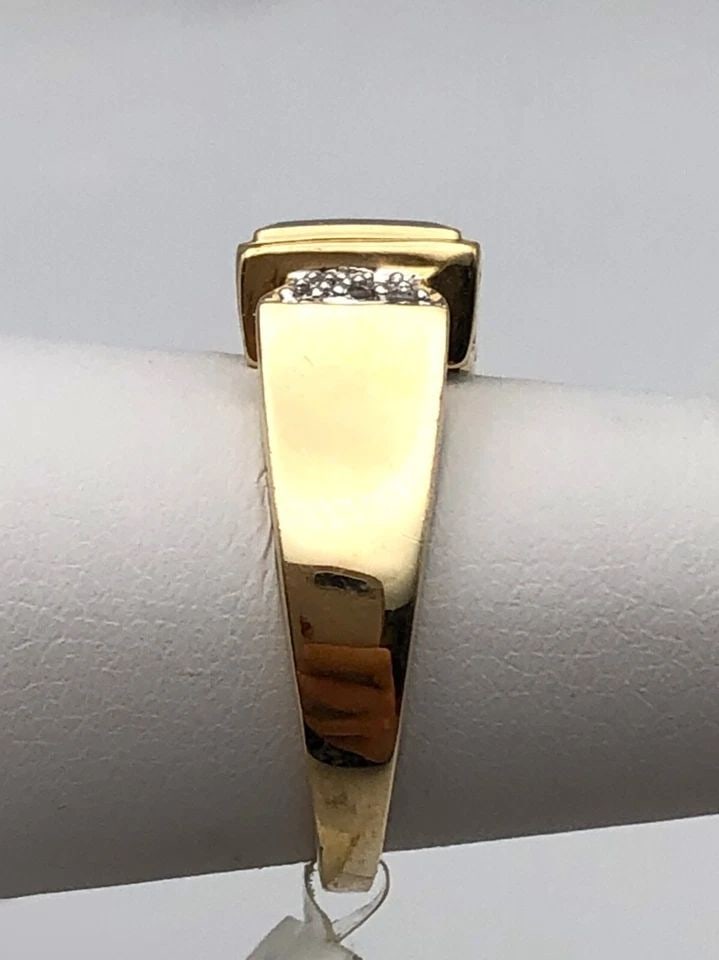14K GOLD SQUARE HEAD, BOW TIE SHAPE RING WITH 0.30CTW DIAMONDS (SIZE 7) 4 GRAMS (1 of 2)