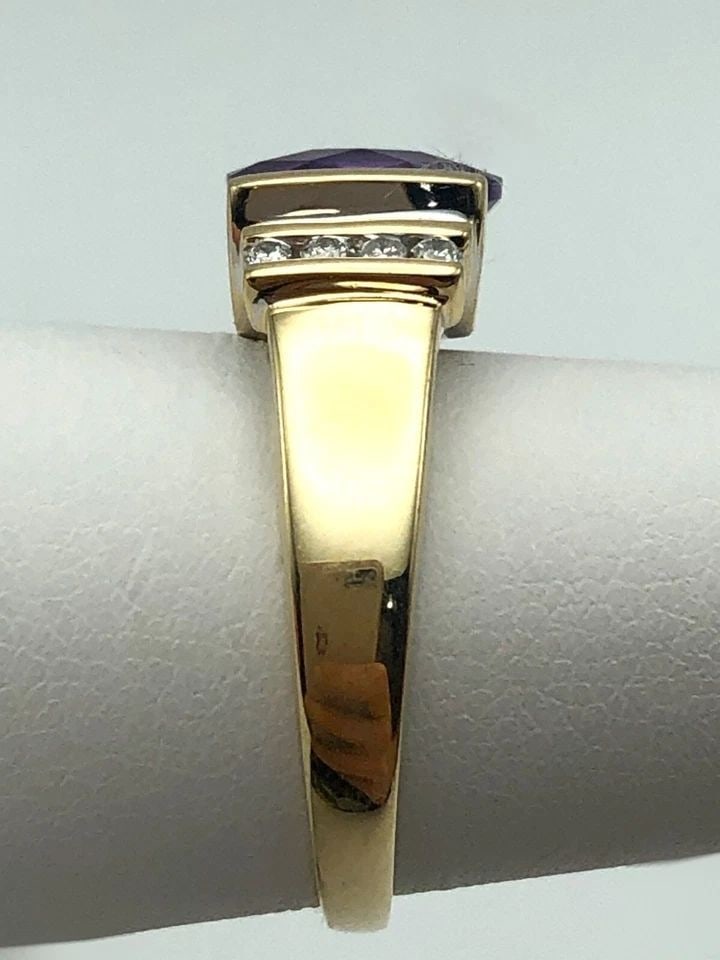 14K GOLD RING WITH AMETHYST AND 0.12CTW DIAMONDS (SIZE 7.25) 3.7 GRAMS (1 of 2)