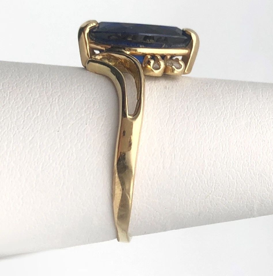 14K GOLD RING WITH 2CT LAB-CREATED SAPPHIRE, 0.12CTS NATURAL DIAMONDS 3 GRAMS (1 of 2)