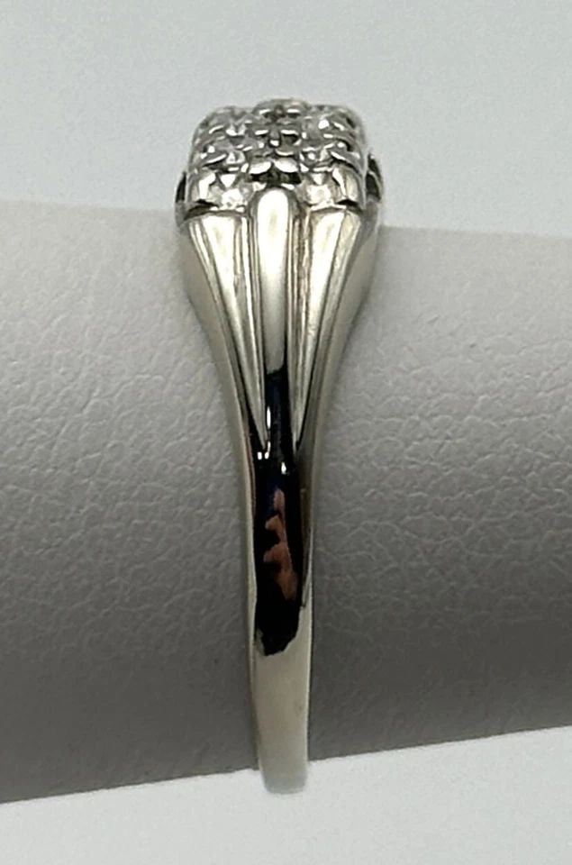 10K WHITE GOLD RING SET WITH 0.36CTW VS NATURAL DIAMONDS (SIZE 6.5) 3.3 GRAMS (1 of 2)