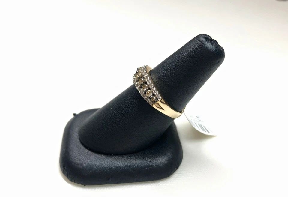 NEW 10K YELLOW GOLD RING, 0.50CTW BROWN & WHITE DIAMONDS (SIZE 6.75) 2.8 GRAM (1 of 2)