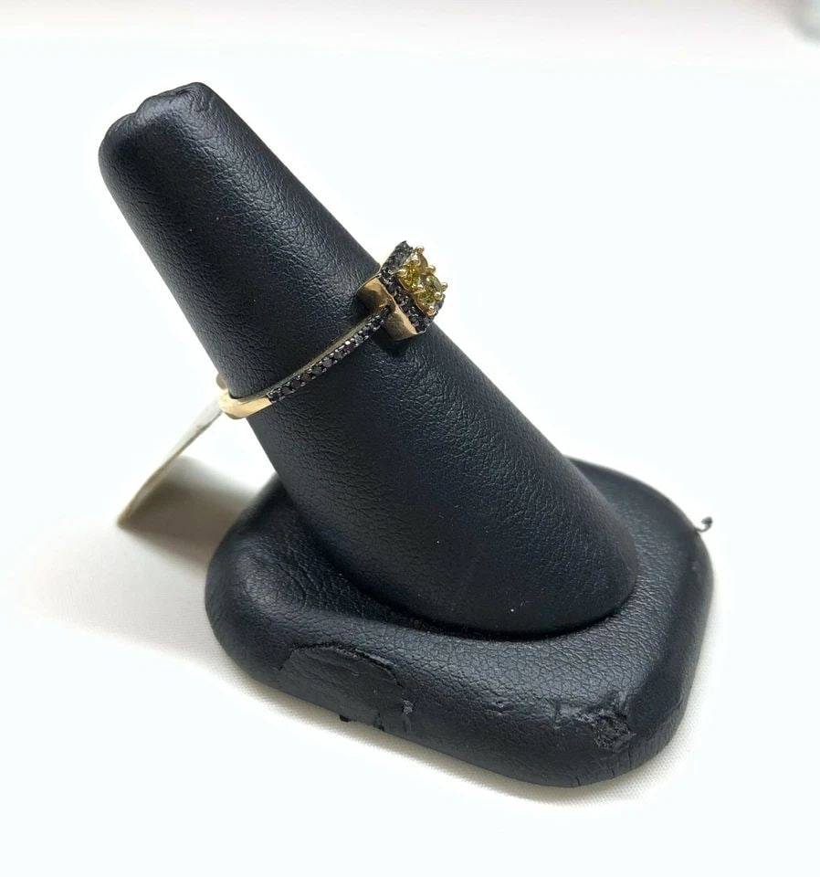 NEW 10K GOLD RING WITH 0.35CTW YELLOW & BLACK DIAMONDS (SIZE 6.5) 2 GRAM (1 of 2)