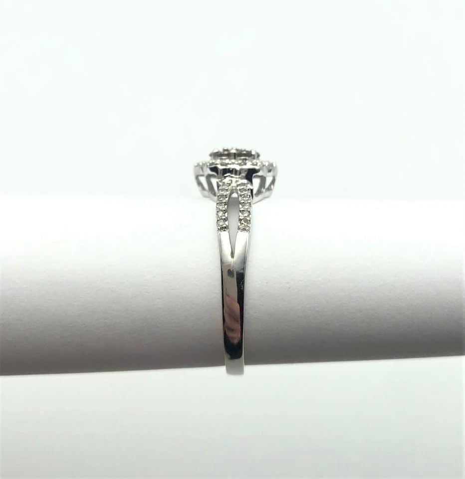 10K WHITE GOLD RING WITH 0.45CTW CHAMPAGNE & WHITE DIAMONDS (SIZE 7) 2.3 GRAM (1 of 2)
