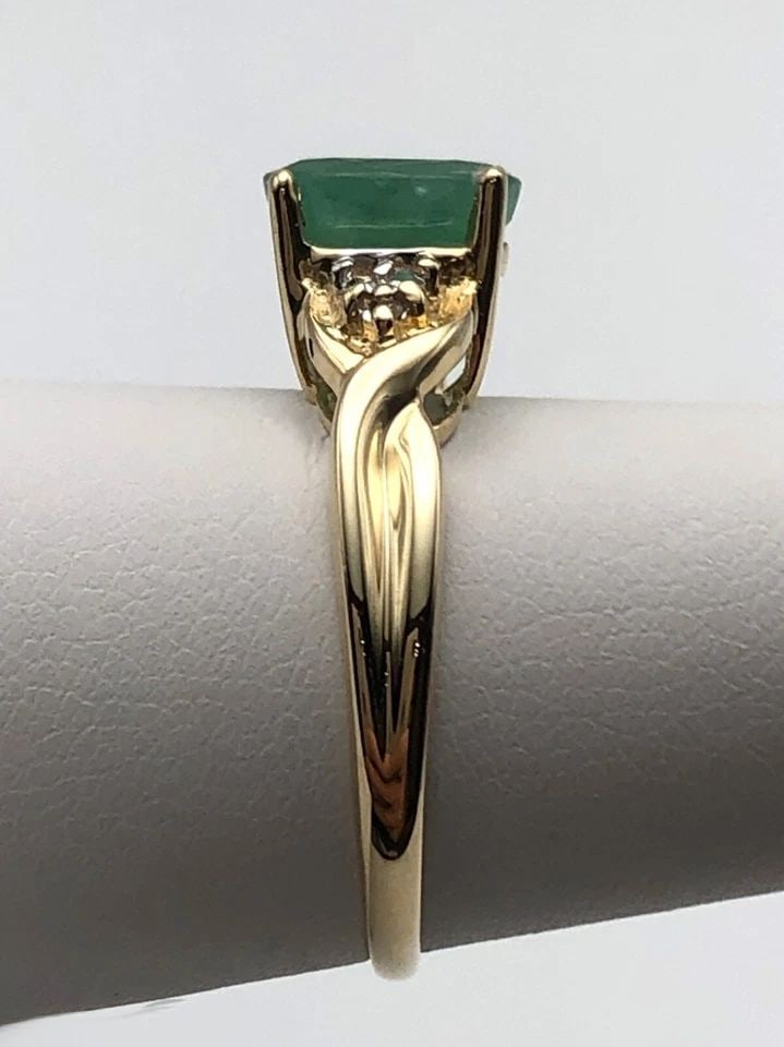 10K GOLD RING, 1.10CT NATURAL EMERALD, 0.02CTW DIAMONDS (SIZE 7.25) 2.1 GRAM (1 of 2)