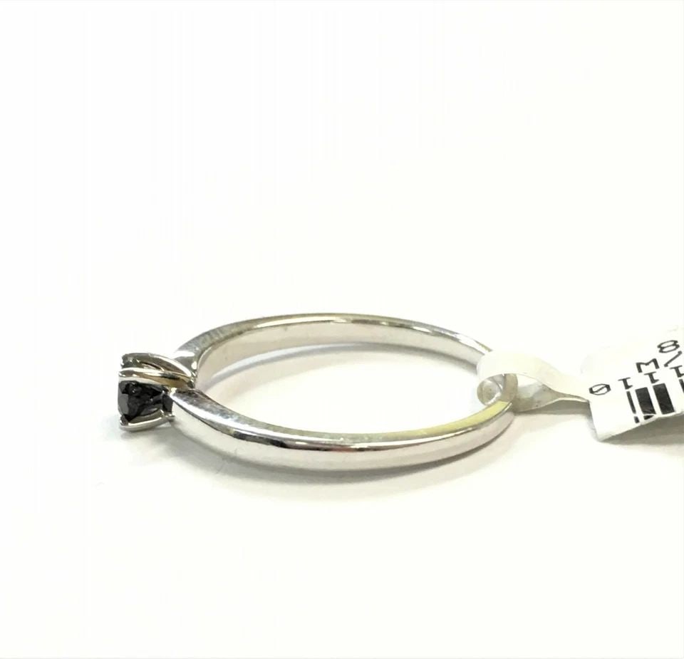 10K WHITE GOLD RING WITH SINGLE BLACK DIAMOND ( SIZE: 7.25 ) 2.1G (1 of 2)