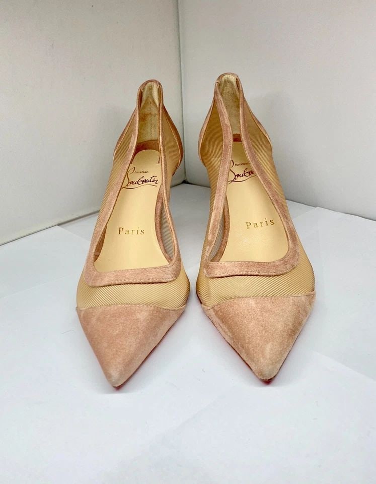 CHRISTIAN LOUBOUTIN GALATIVI BEIGE NUDE COURTISANE SUEDE MESH LOW HEEL PUMP 36: CHRISTIAN LOUBOUTIN GALATIVI BEIGE NUDE COURTISANE SUEDE MESH LOW HEEL PUMP 36 Christian Louboutin Galativi Beige Nude Courtisane Suede Mesh Low Heel Pump 36 US5.5 You are bidding on a new without box