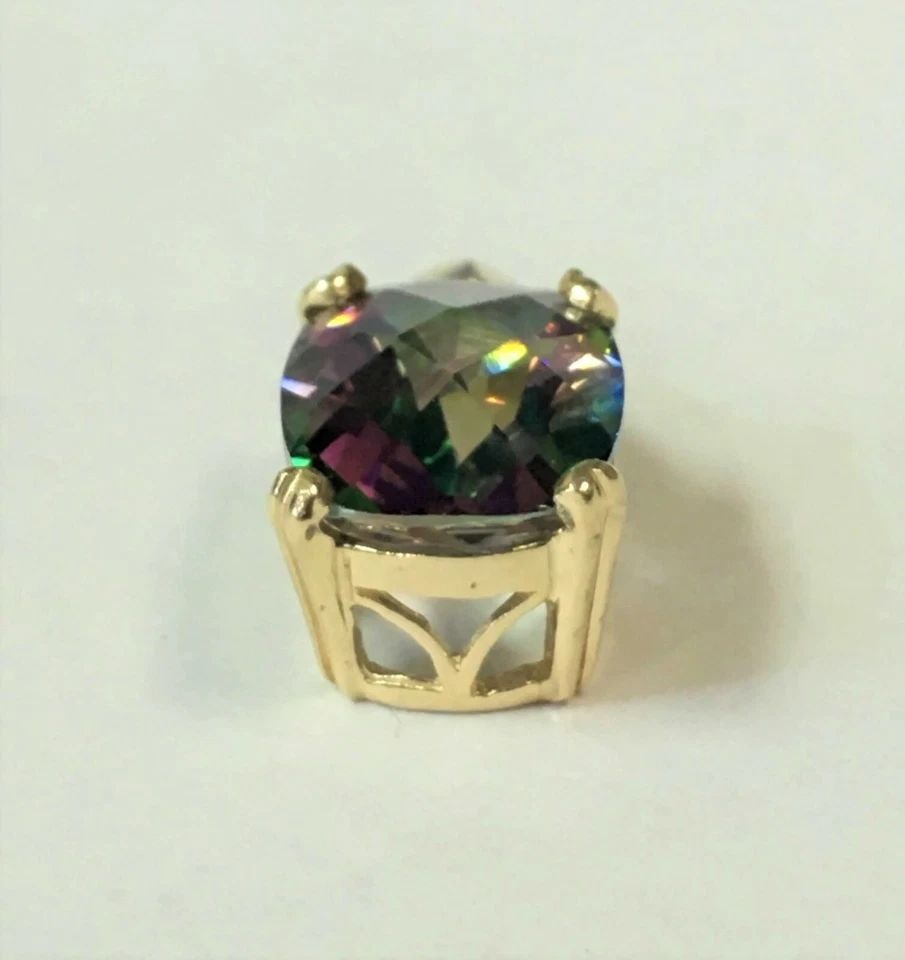 10K GOLD PENDANT WITH 5.00CT MYSTIC TOPAZ AND DIAMONDS 2.6 GRAMS (1 of 2)