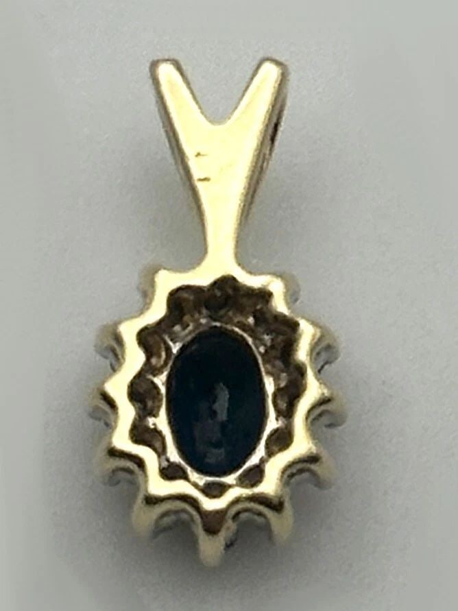 10K GOLD PENDANT WITH 0.51CT NATURAL SAPPHIRE AND 0.12CTS OF DIAMONDS 1.2G (1 of 2)