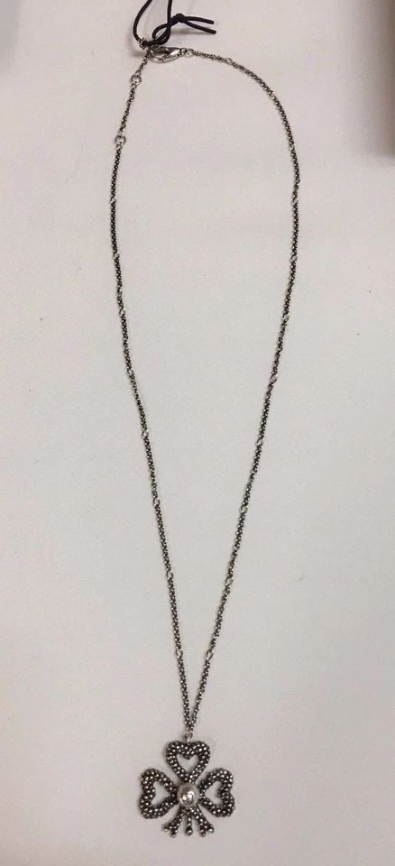 NEW!! WOMEN'S GUCCI SILVER AND PEARL NECKLACE, PENDENT WITH BOX, PAPERS AND TAGS (1 of 2)
