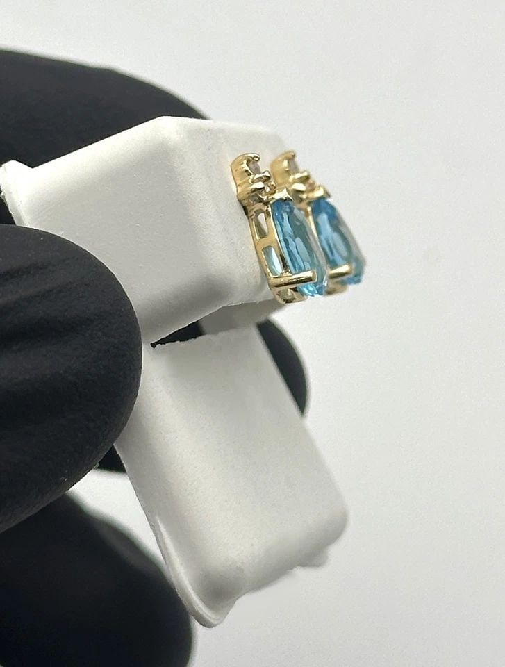14K GOLD EARRINGS, BLUE TOPAZ, 0.09CTW DIAMONDS, PEAR SHAPE 1.5 GRAM (1 of 2)
