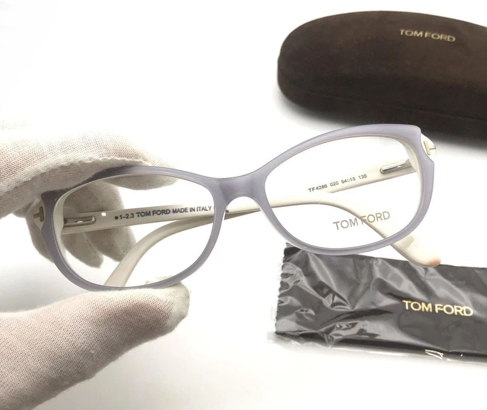 NEW TOM FORD FT 4286 CAT-EYE EYEGLASSES 54MM: TOM FORD FT 4286 CAT-EYE EYEGLASSES 54MM Tom Ford FT 4286 Cat-Eye Eyeglasses 54mm You are bidding on a Tom Ford FT 4286 Cat-Eye Eyeglasses 54mm. Frames have been fully checked and inspected by our in 