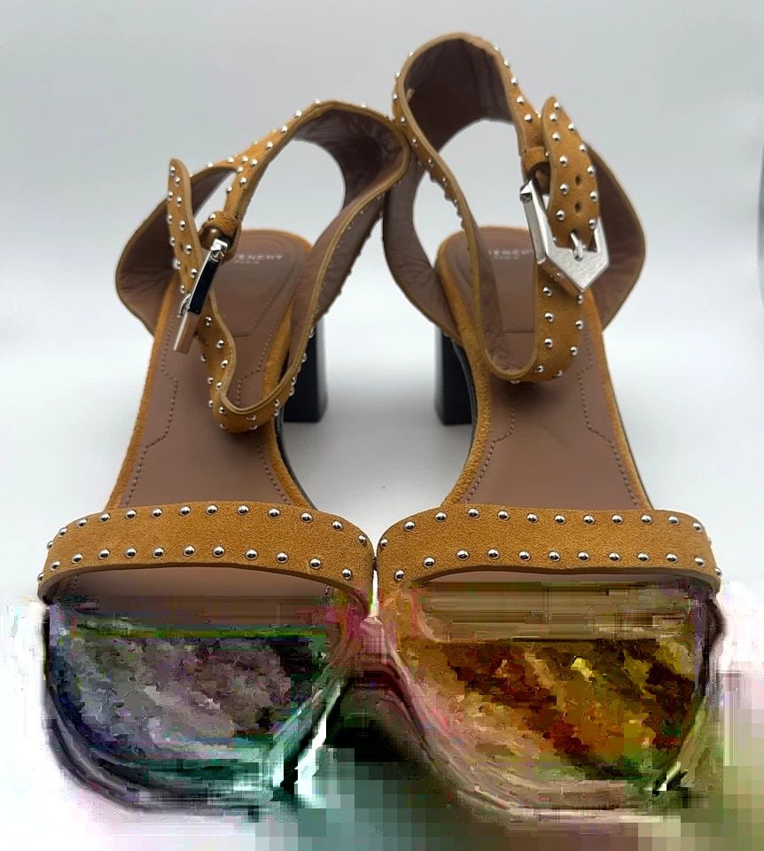 GIVENCHY BROWN RUST SIENNA SUEDE STUDDED BLOCK HEEL OPEN TOE SANDALS 40 EU: Givenchy Brown Rust Sienna Suede Studded Block Heel Open Toe Sandals Condition: Almost new condition. Light marks on the bottoms and toe area as well as the dust cover. Has never been owned by anyone 