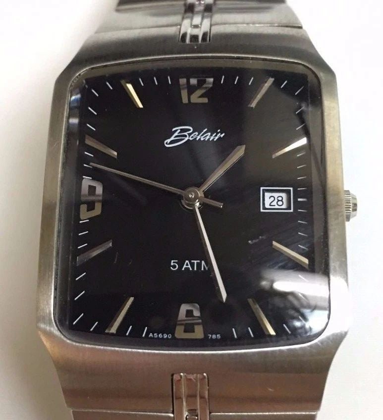 MEN'S BELAIR 5ATM: MEN'S BELAIR 5ATM Men's Belair 5ATM You are bidding on a pre-owned Men's Belair 5ATM watch. The watch is in excellent working condition. There are few minor scratches on the watch from normal wear and