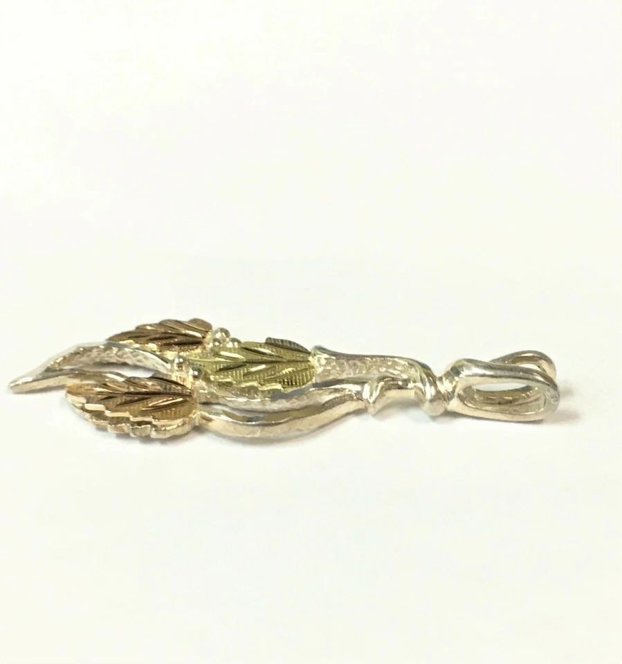 BLACK HILLS GOLD LEAF STYLE PENDANT 925 SILVER AND 12K GOLD 2.1 GRAMS (1 of 2)