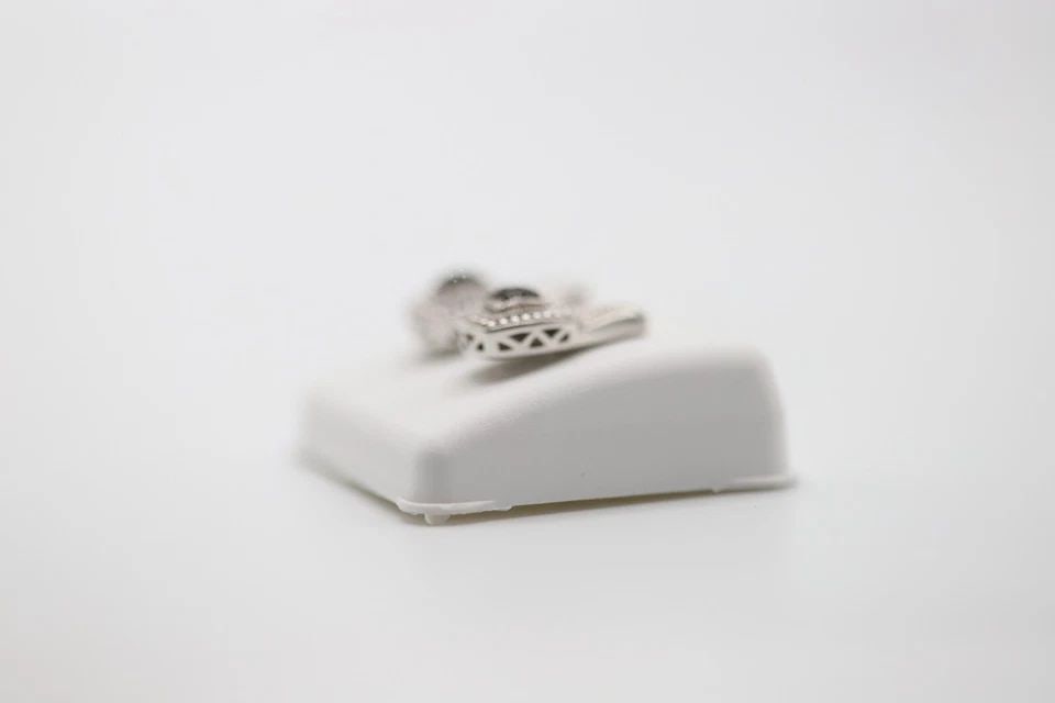 STERLING SILVER EARRINGS WITH 1/6CT BLACK DIAMONDS MADE IN ITALY 5 GRAMS (1 of 2)