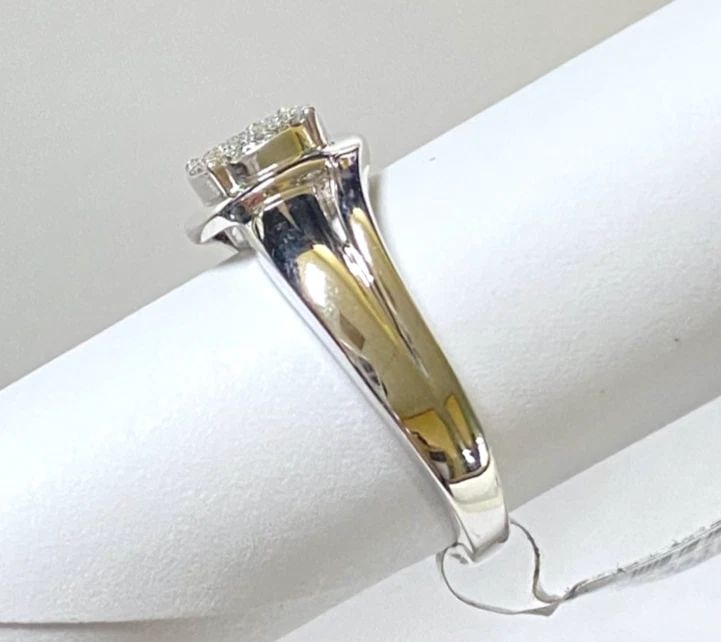 925 STERLING SILVER RING WITH 0.10CTW NATURAL DIAMONDS (SIZE 6.25) 4.4 GRAM (1 of 2)