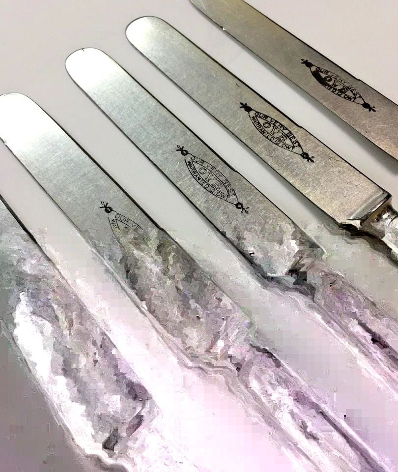 OUR VERY BEST O.V.B. 5 PIECE BUTTER KNIFE SET SILVER PLATED: Our Very Best O.V.B. 5 piece Butter Knife set silverplate You are bidding on a Vintage Our Very Best O.V.B. 5 piece Butter Knife set silverplate. There are scratches on the knifes from wear and tear, 