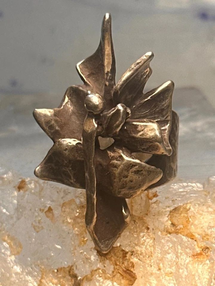 VINTAGE FLOWER RING ABSTRACT BRUTALIST HEAVY SIZE 5.75 STERLING SILVER WOMEN GIR (1 of 2)
