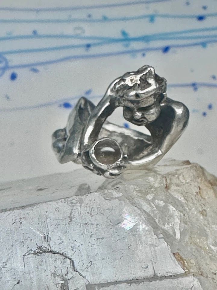 MALE RING BRUTALIST FIGURE HOLDING STONE GOOD LUCK SIZE 8.7 STERLING SILVER (1 of 2)