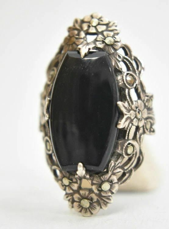 LONG ONYX RING ART DECO MARCASITES FLORAL STERLING SILVER WOMEN SIZE 4.25 (1 of 2)